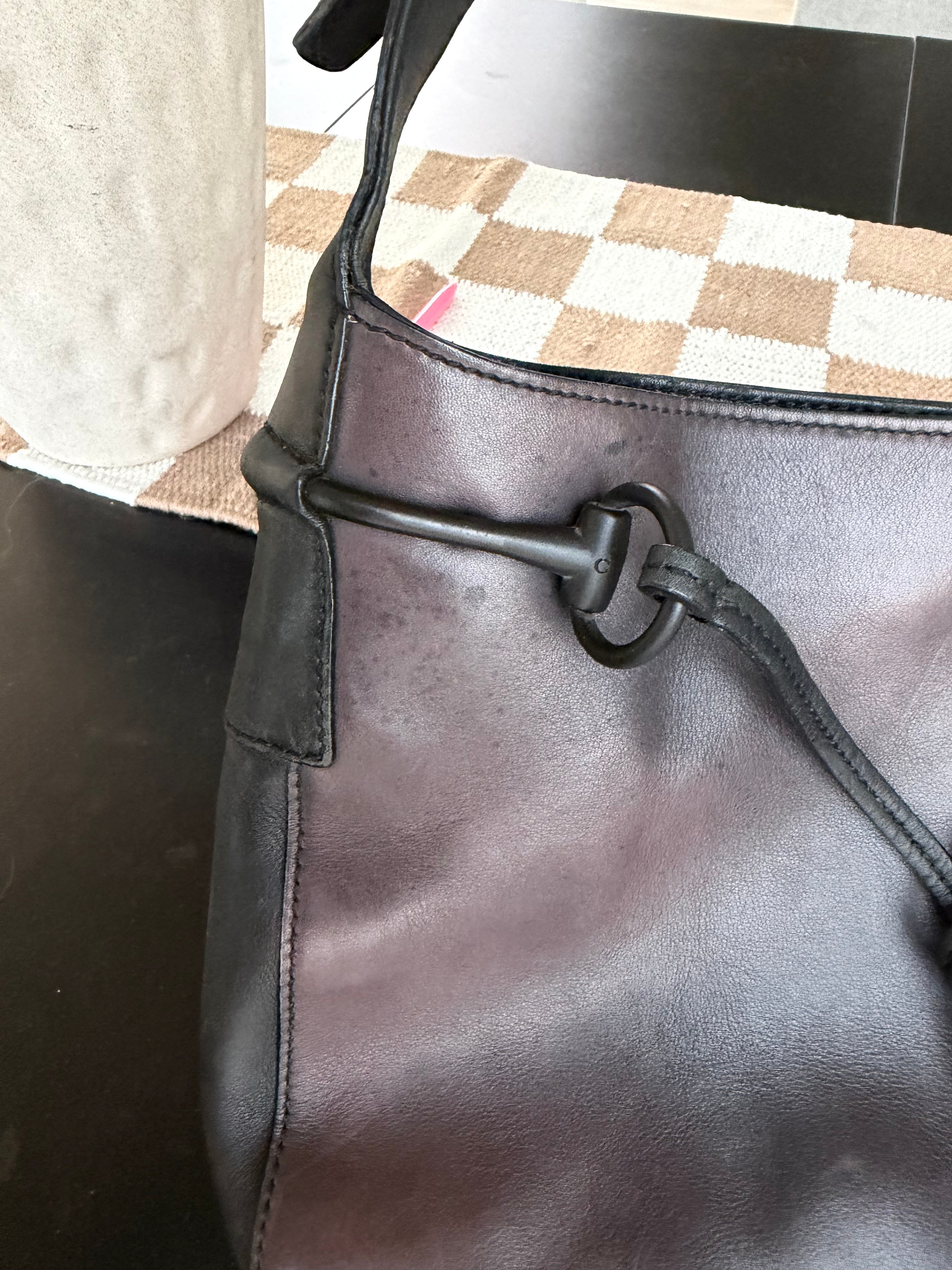 Gucci Leather Shoulder Bag – Vintage