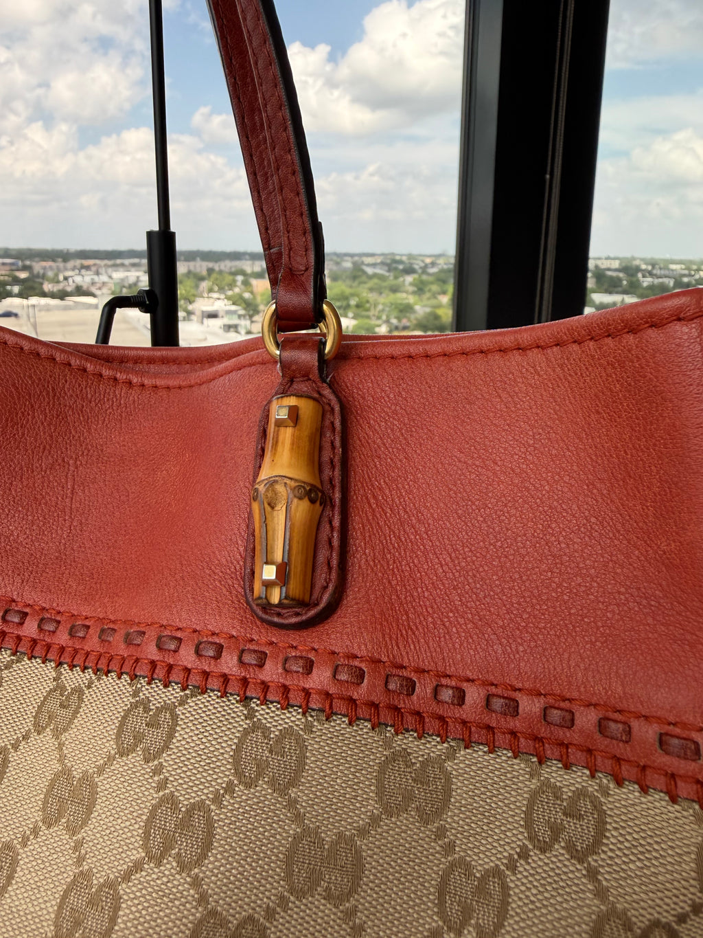 Gucci GG Canvas Laidback Crafty