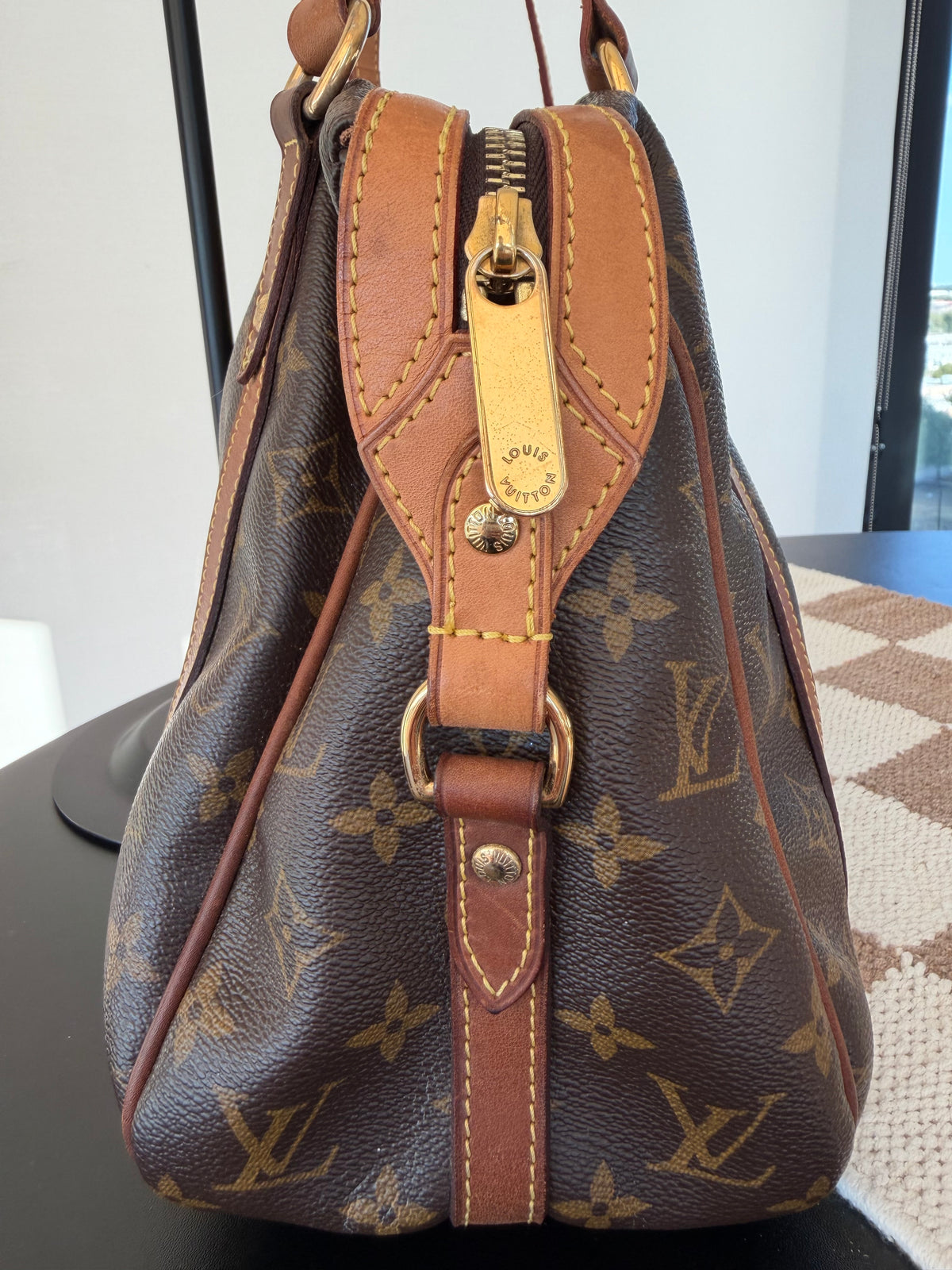 Louis Vuitton Vintage Stresa PM