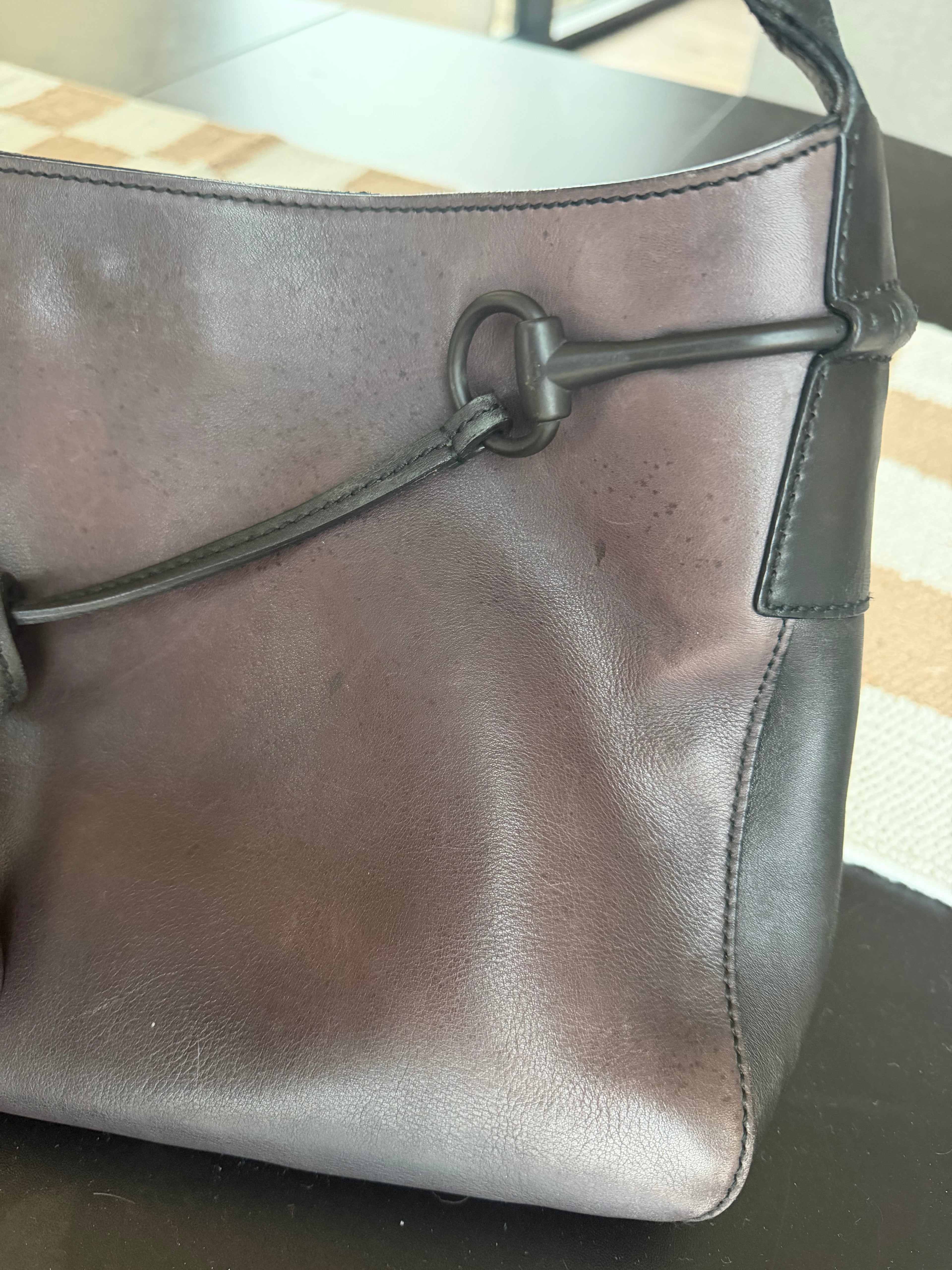 Gucci Leather Shoulder Bag – Vintage