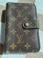 Louis Vuitton Vintage Passport Wallet
