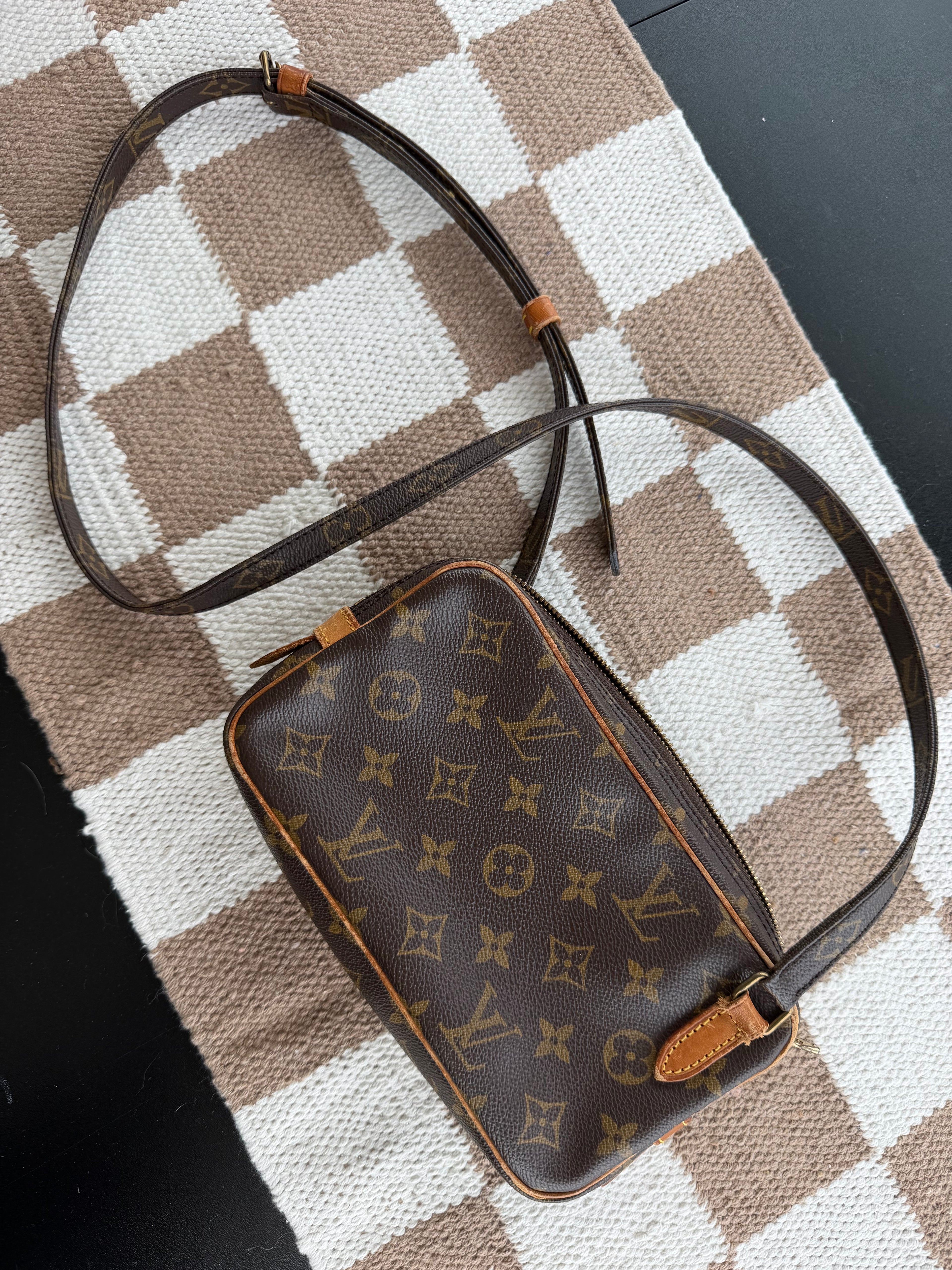 Louis Vuitton Vintage Pochette Marly Crossbody