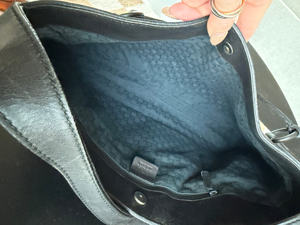 Gucci Leather Shoulder Bag – Vintage
