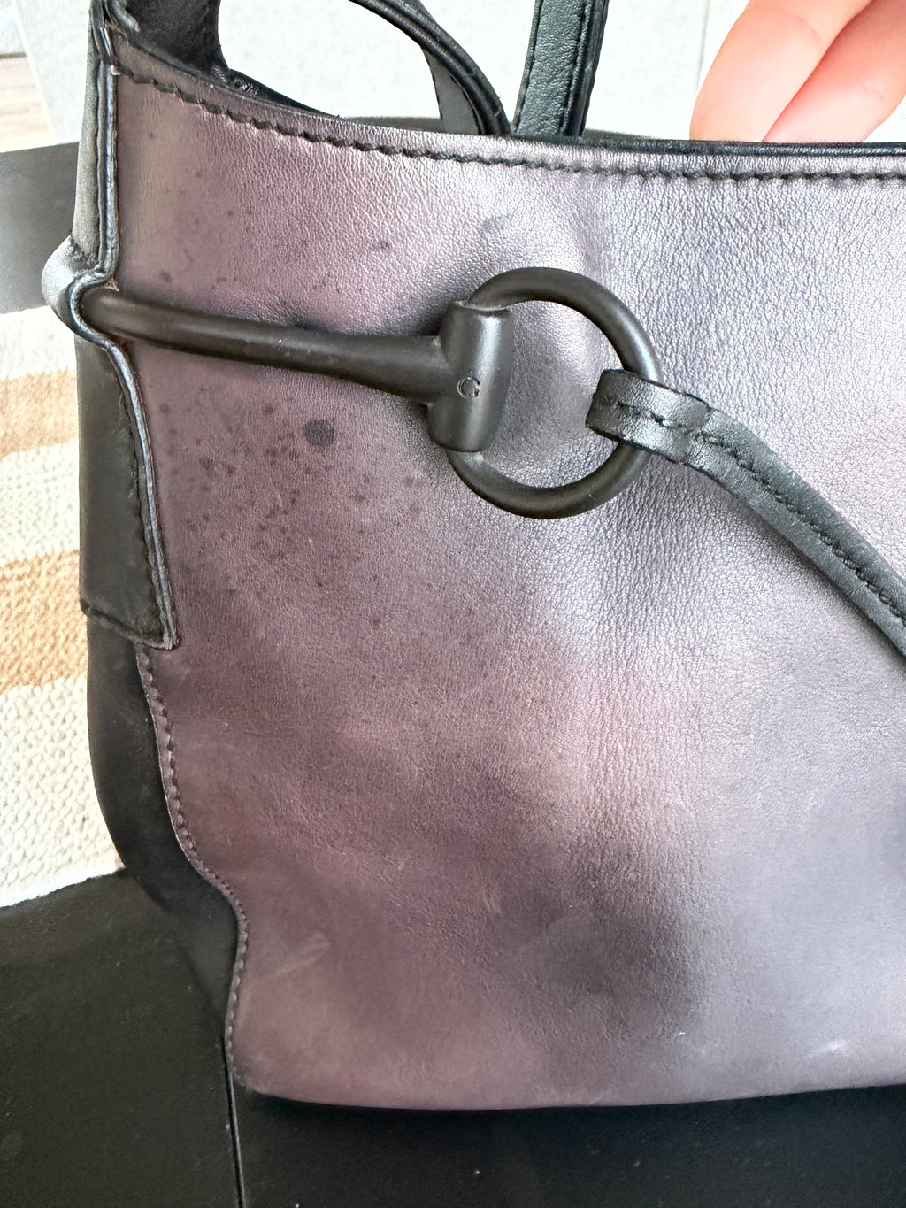 Gucci Leather Shoulder Bag – Vintage