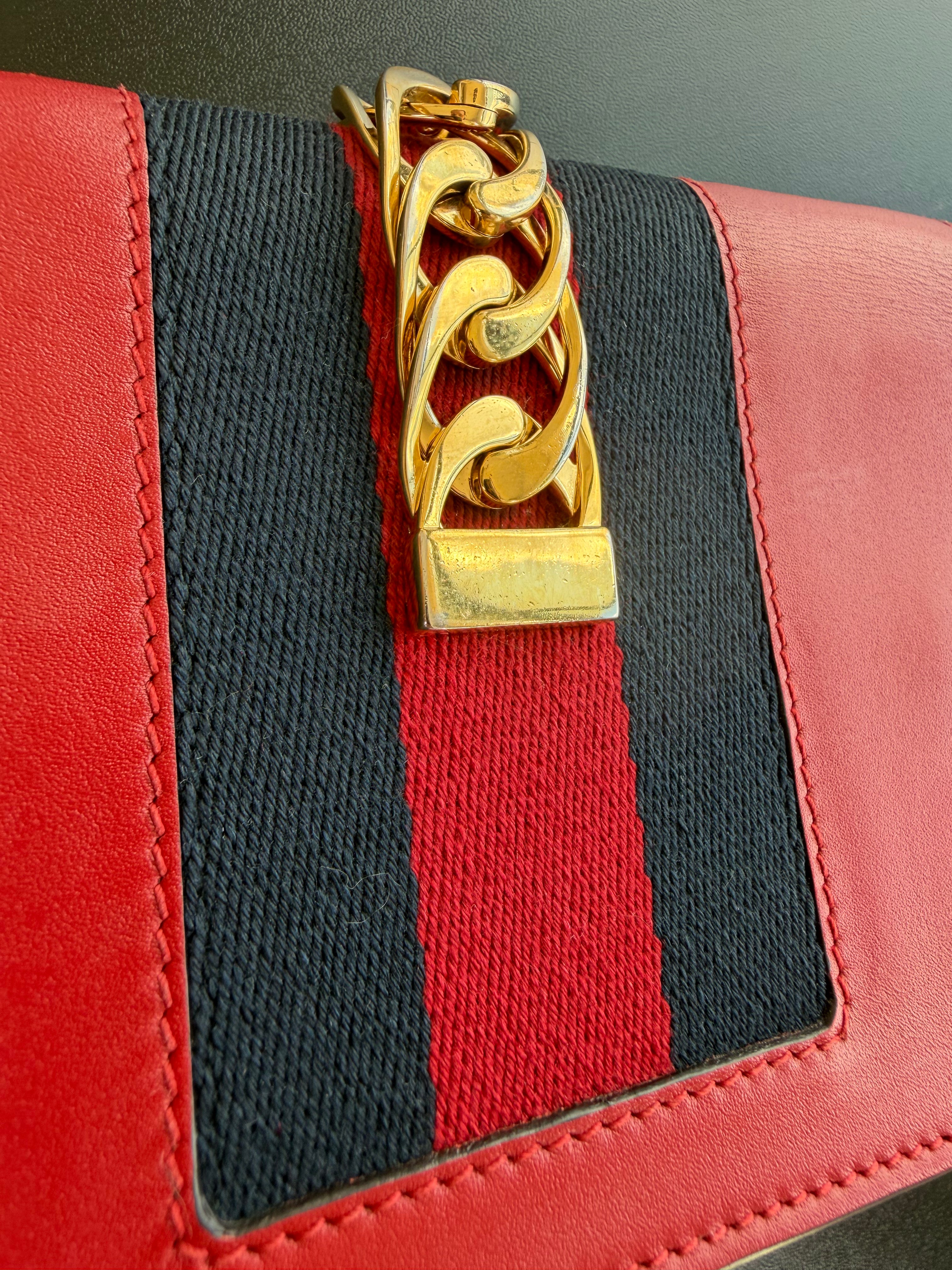 Gucci Mini Sylvie