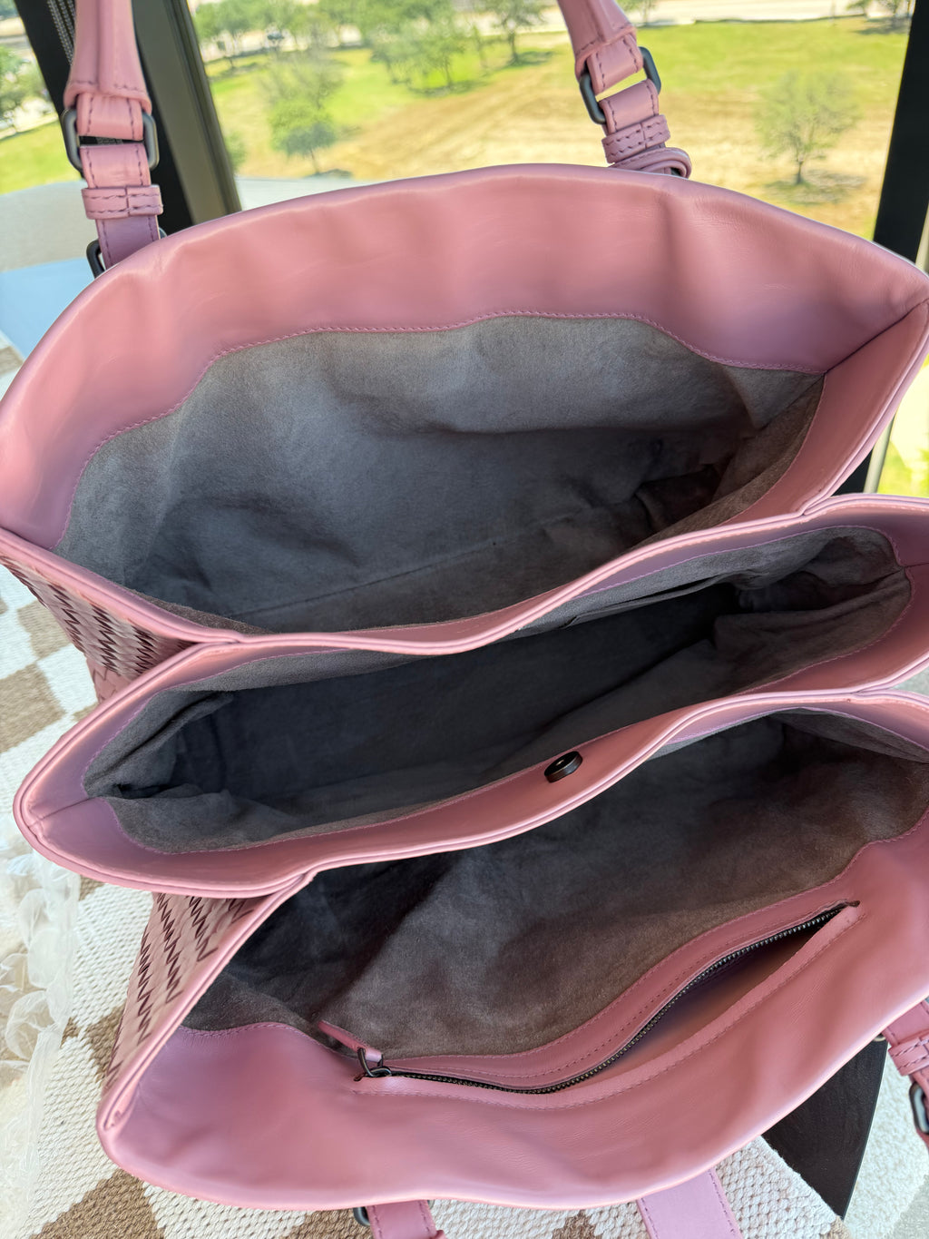 SOLD - Bottega Veneta Roma Tote