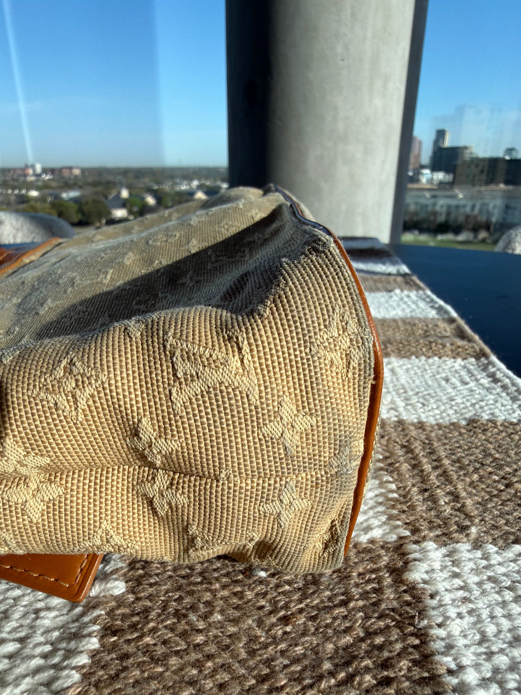 SOLD - Louis Vuitton Lin Lucille PM Tote Vintage