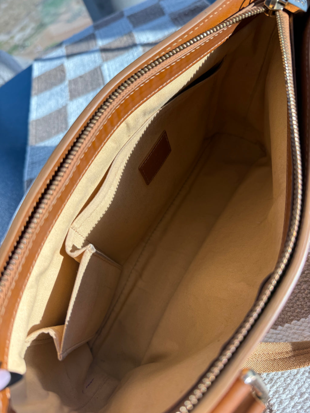 SOLD - Louis Vuitton Lin Lucille PM Tote Vintage